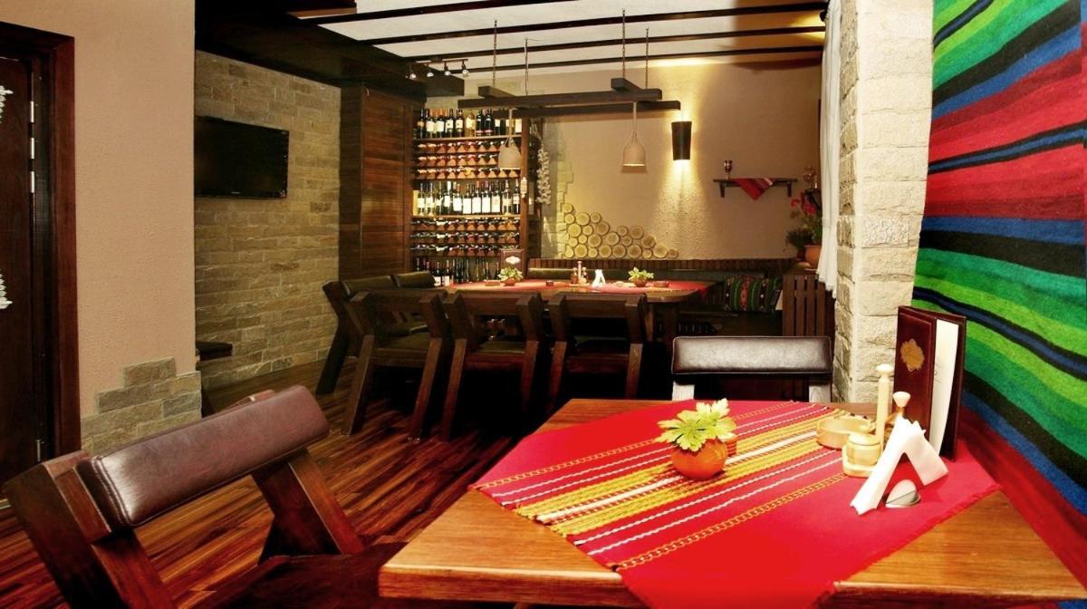 Riverside Family Hotel Yambol 레스토랑 사진