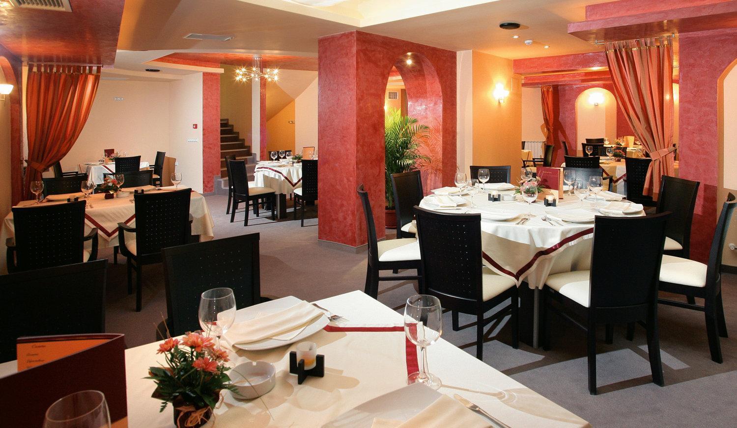 Riverside Family Hotel Yambol 레스토랑 사진