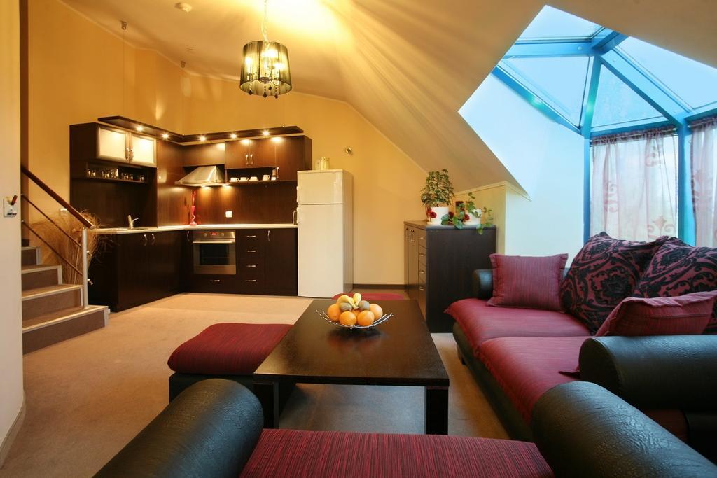 Riverside Family Hotel Yambol 외부 사진